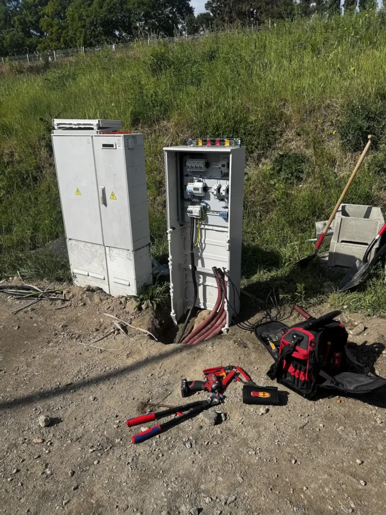 rozvadec padel luzanky brno draton9 - DratON Elektro | Elektroinstalace a zabezpečení nemovitostí - Brno