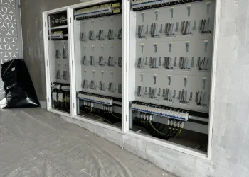 famerovo-namesti-elektrorozvadec-bytovy-dum-brno-draton1